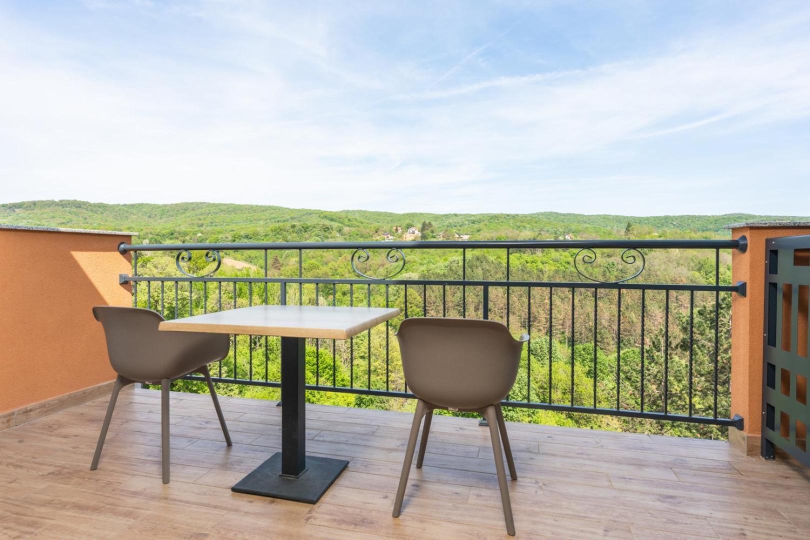 ורדניק Fruske Residences מראה חיצוני תמונה